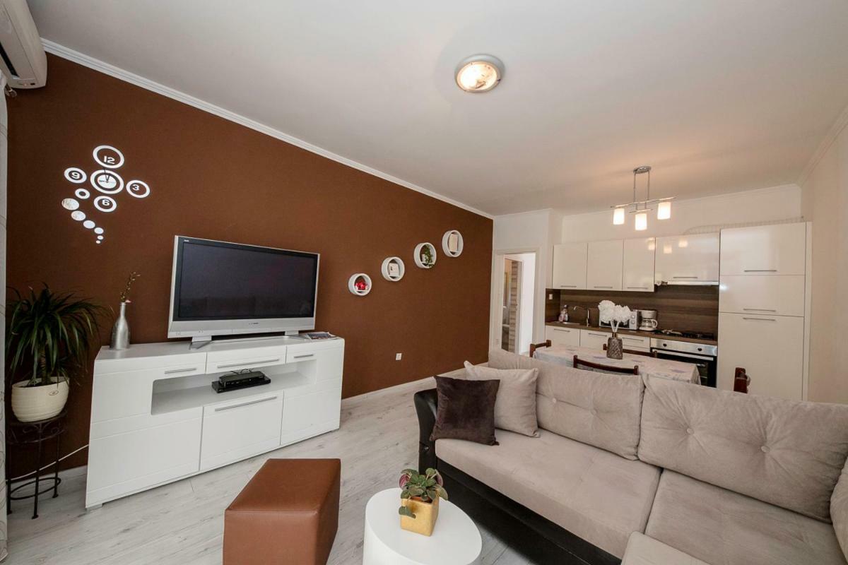 Apartman Jasmina Banjol Bagian luar foto