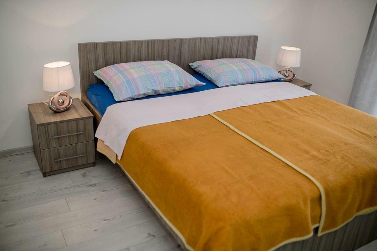 Apartman Jasmina Banjol Bagian luar foto